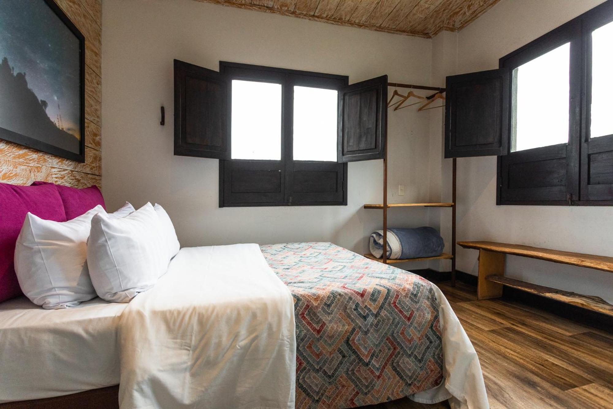 Hotel Termales Del Ruiz Gallinazo  Екстер'єр фото